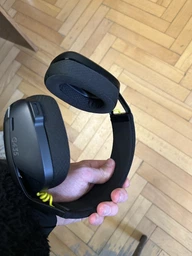 Навушники Logitech G435 LIGHTSPEED Wireless Gaming Headset — White (981-001074) фото від покупців 7
