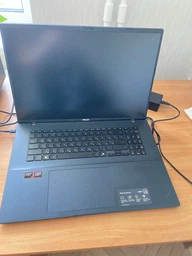 Ноутбук Asus VivoBook 18, (M1807HA-S8025) 18,4" / AMD Ryzen 7 260 / RAM 16 ГБ / SSD 1 ТБ / Radeon 780M / Без ОС фото от покупателей 10