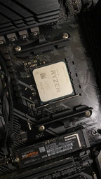 Процессор AMD Ryzen 7 5700X 3.4GHz/32MB (100-000000926) sAM4 Tray фото от покупателей 1