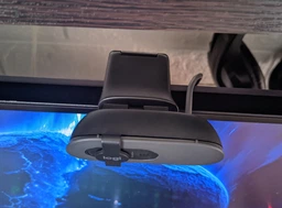 Веб-камера Logitech Brio 105 (960-001592) фото от покупателей 2