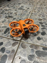 Дрон A26 с двойной HD-камерой, обходом препятствий 360°, оптическим позиционированием и LED-подсветкой квадрокоптер для детей и взрослых YouWe, оранжевый, 2100120