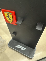 Стенд Підставка для Конструктора LEGO Speed Champions Болід F1 Ferrari SF-24 2024 (77242) Ферарі Формула 1 - Чорний/Білий фото від покупців 1
