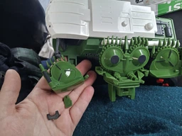 Дитячий Іграшковий Комбайн на Радіокеруванні з акумулятором T5 Harvester MHZ
