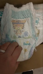 Подгузники-трусики Pampers Pants размер 4 (9-15 кг) 176 шт, комплект на месяц фото от покупателей 1