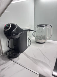 Кофеварка капсульная Krups Dolce Gusto Genio S Plus KP340B10 фото от покупателей 18