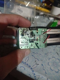 Зарядное устройство универсальное Voltronic TG-008 2AA/2AAA/18650, 1.2-4.2V/1000mAh Q400 фото от покупателей 1