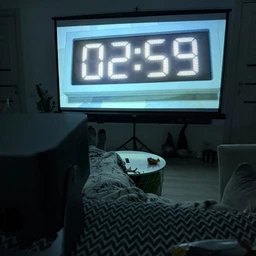 Экран переносной на тренозе ATRIA 92", (16:9), 203х114 см (TRM-HD-92D)