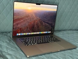 Ноутбук Apple MacBook Pro 16
