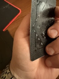 Карты игральные Pocker пластиковые черно-золотые, износостойкие водонепроницаемые с высокой гибкостью и прочностью