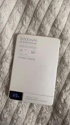 Магнитный павербанк Lexego 10000 mAh White PD 20W с беспроводной зарядкой MagSafe портативный внешний беспроводной аккумулятор, батарея магсейф для iPhone Android айфона MWPQ1-10-W