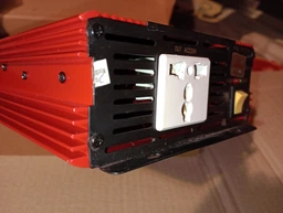 Інвертор напруги Demuda 1000W 12/220V з апроксимованою синусоїдою, 1 універсальна розетка, клемні дроти, Q10 (YT29155) фото від покупців 2