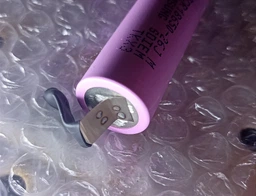 Aккумулятор Samsung 18650 с клемами под пайку Li-Ion ICR 26J M, 2600-2800 mAh 10A , 3.7V (2.75-4.2V, без защиты, для пайки) - 1шт. фото от покупателей 1