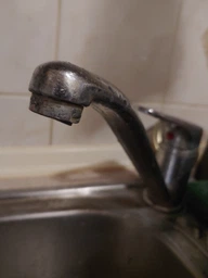 Проточный водонагреватель на кран 3000 Вт, мини-бойлер насадка с нагревом воды до 60°C и комплектом для установки, электрический водонагреватель для кухни и ванной Белый FXD-113-1 фото от покупателей 8
