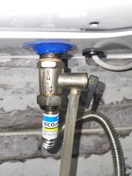 Кран безопасности FERRO Z1580B 1/2" 8 бар для бойлеров фото от покупателей 2