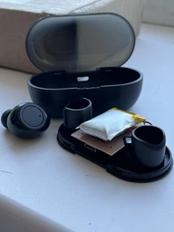 Вакуумні бездротові навушники Y50 Bluetooth 5.0 з кейсом, Чорні