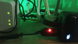 Кабель USB 5B → DC 12В (підвищувальний) + DC-розгалужувач на 2 виходи (для роутера та оптики) фото від покупців 1