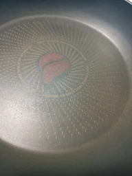 Сковорода Krauff Smart Fry алюминиевая с антипригарным покрытием со стеклянной крышкой 28 см (25-45-180)