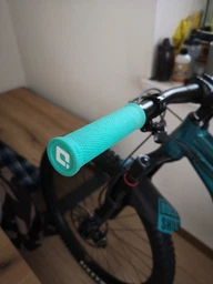 Грипси ODI Elite Flow, V2.1 Lock-On, Mint w/Black Clamp, м'ятні із чорними замками