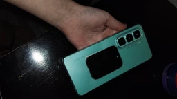 Смартфон Infinix Hot 50 X6882 8/256GB Blossom Pink фото від покупців 1