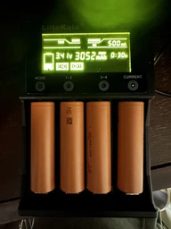 Комплект высокоточных литий-ионных аккумуляторов Tenpower INR18650-35HE, 3400mAh, 10A, 2 шт + бокс (0746020706163) фото от покупателей 3