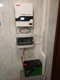 Інвертор MUST PV18-3024VPM, 3000W, 24V, ток заряда 20/30A, 160-275V, MPPT (60А, 145 Vdc)