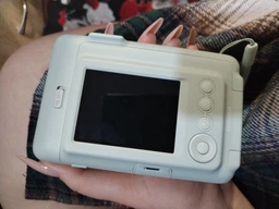 Фотоаппарат моментальной печати Fujifilm Instax Mini Liplay Blush Gold с дисплеем фото від покупців 1