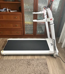 Беговая дорожка FitLogic T116W фото от покупателей 9