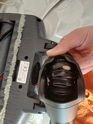 Аккумуляторный пылесос Bosch Unlimited 7 ProHygienic Aqua FLEX BCS71HYG2 фото от покупателей 5
