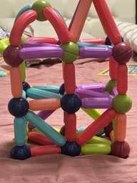 Детский магнитный 3D конструктор набор цветных деталей для творчества (100 шт.) фото от покупателей 2