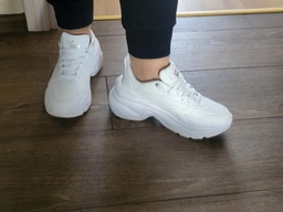 Женские сникеры Puma Cilia Wedge 393915-11 38 (5UK) Молочные (4067979387460) фото от покупателей 1