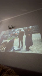 Смарт проектор SMART 4K Projector Ultra HD до 130 дюймов, мини, портативный, HDMI-совместимый, полная поддержка Android и iOS, Bluetooth 5.0, Wi-Fi 6, мультимедийный домашний кинотеатр, черный фото от покупателей 1