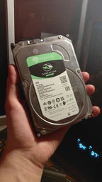 Жесткий диск Seagate BarraCuda HDD 2TB 7200rpm 256MB ST2000DM008 3.5 SATA III фото от покупателей 1