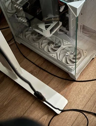Видеокарта Asus Nvidia GeForce RTX 5060 DUAL OC WHITE 8GB (DUAL-RTX5060-O8G-WHITE) фото от покупателей 4