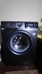 Пральна машина Electrolux фронтальна, 6кг, 1000, A+++, 41см, дисплей, інвертор, сріблястий темний фото від покупців 1