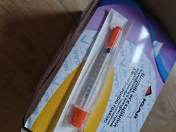 Шприц Igar трикомпонентний 1 мл з інтегрованою голкою 0.3х13 мм (30Gх1/2″) №100 (4820017602280)