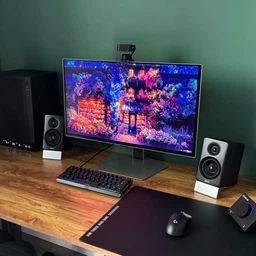 Монитор 27" Samsung Odyssey OLED G6 Silver (LS27DG600SIXCI) -- OLED QHD / 0,03 мс (GtG) / 360Гц / DCI P3 99% / HDR10+ Gaming / FreeSync Premium Pro / Pivot / Black Equalizer фото от покупателей 11