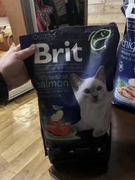 Корм Brit Premium by Nature Cat Sterilized Salmon сухой с лососем для стерилизованных котов 1.5 кг