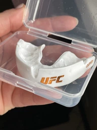 Капа боксерська OPRO Bronze UFC доросла (вік 11+) Red (ufc.102512002) фото від покупців 4