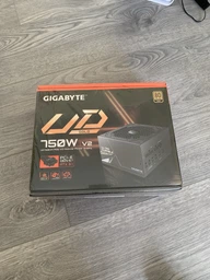Блок питания Gigabyte UD750GM PG5 V2 (GP-UD750GM PG5 V2) фото от покупателей 2