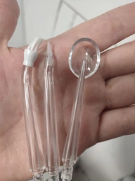 Ирригатор для полости рта 200 мл беспроводной аккумуляторный Oral Irrigator, портативный с 3 режимами работы и 4 сменными насадками для ухода за зубами, деснами и брекетами Белый, RGL-137-White фото от покупателей 15