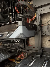 Видеокарта Gigabyte GeForce RTX 5070 GAMING OC 12G (GV-N5070GAMING OC-12GD) EU [132536] фото от покупателей 16
