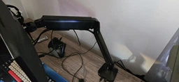 Настільне кріплення для монітора OfficePro MA451B із пружиною 17-40" 2~12 кг Black фото від покупців 1