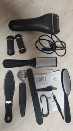 Электрическая роликовая пилка пемза для ног и пяток аккумуляторная Electric Callus Remover с LCD дисплеем и функцией самоочистки + большой комплект по уходу за ногами фото от покупателей 3