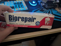 Зубная паста "Быстрое избавление чувствительности" Biorepair Oralcare Fast Sensetive Repair 75мл (03023N) фото от покупателей 1