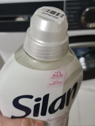 Кондиционер для белья Silan Sensitive Derma&Care 1100 мл (9000101590661)