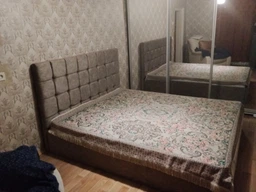 Двуспальная деревянная кровать с мягким изголовьем LION Пикси Silk 102 (Айвори) 160х200 см (LION-041648)