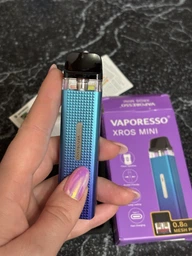 Pod система электронная сигарета Vaporesso XROS Mini Kit Silver под подик электронка перезаправляемая многоразовая вапорессо искрос мини вейп стартовый набор для вейпинга с картриджем 2 мл corex + зарядный блок ACG
