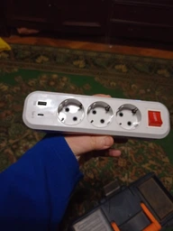 Колодка для подовжувача Luxel BENEFICE на 3 гнізда із заземленням та вимикачем USB+TYPE C фото від покупців 1