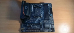 Материнская плата Gigabyte B550M Aorus Elite AX (sAM4, AMD B550, PCI-Ex16) фото от покупателей 6