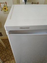 Однокамерный холодильник Hisense RR154D4AW2